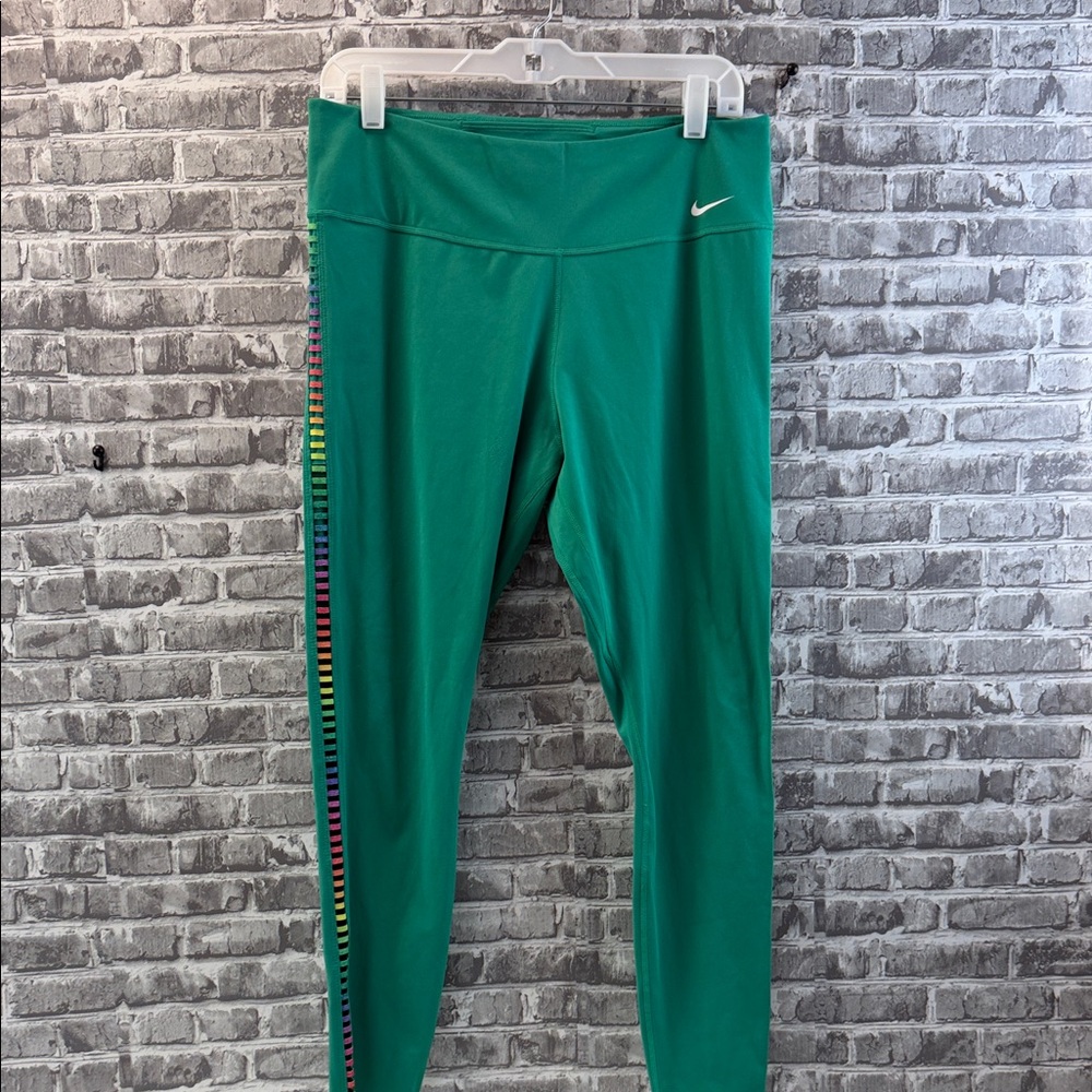 Nike Vibrant Green‎ Leggings